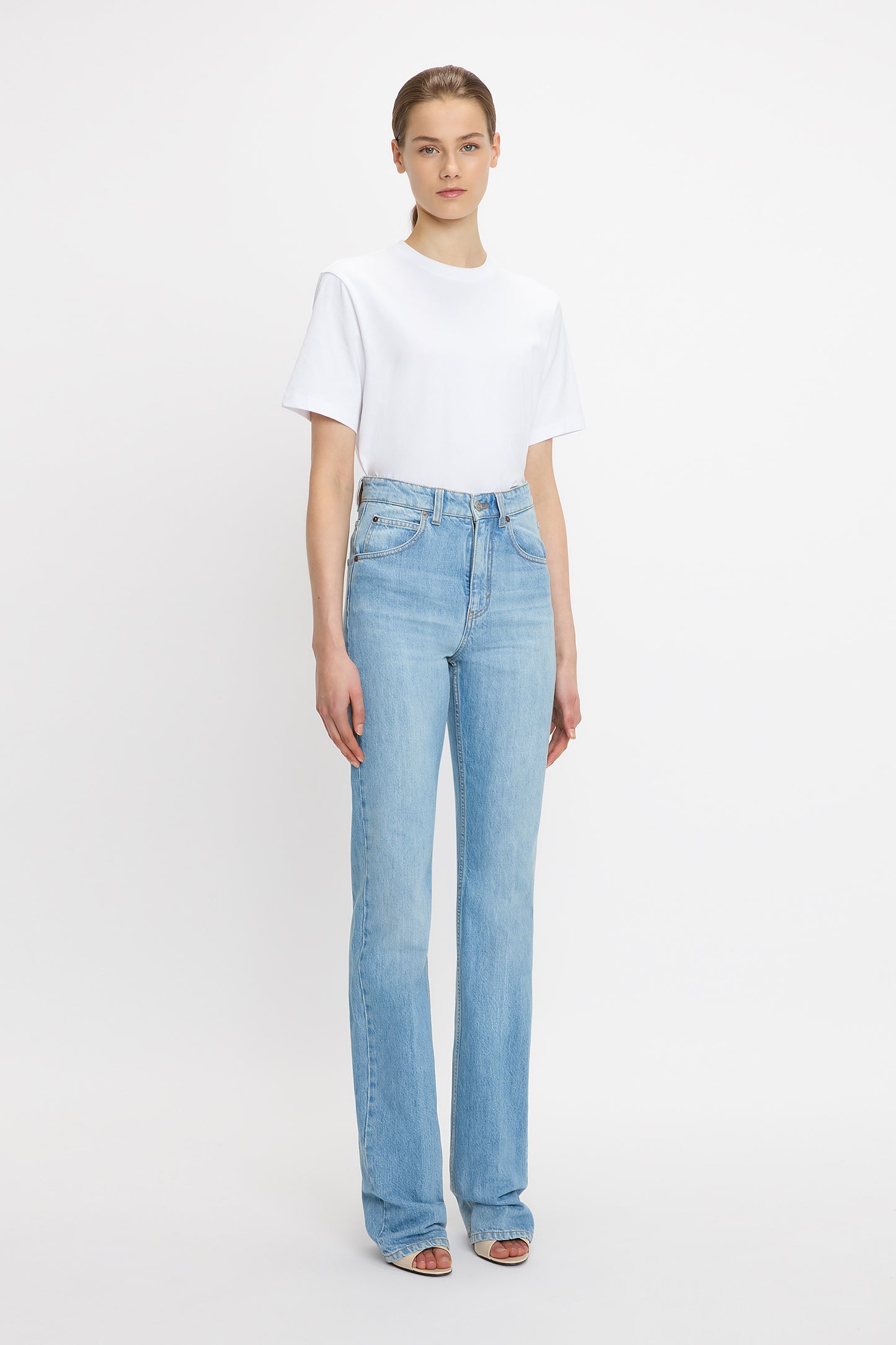 Julia Stretch Jean In Light Blue Wash