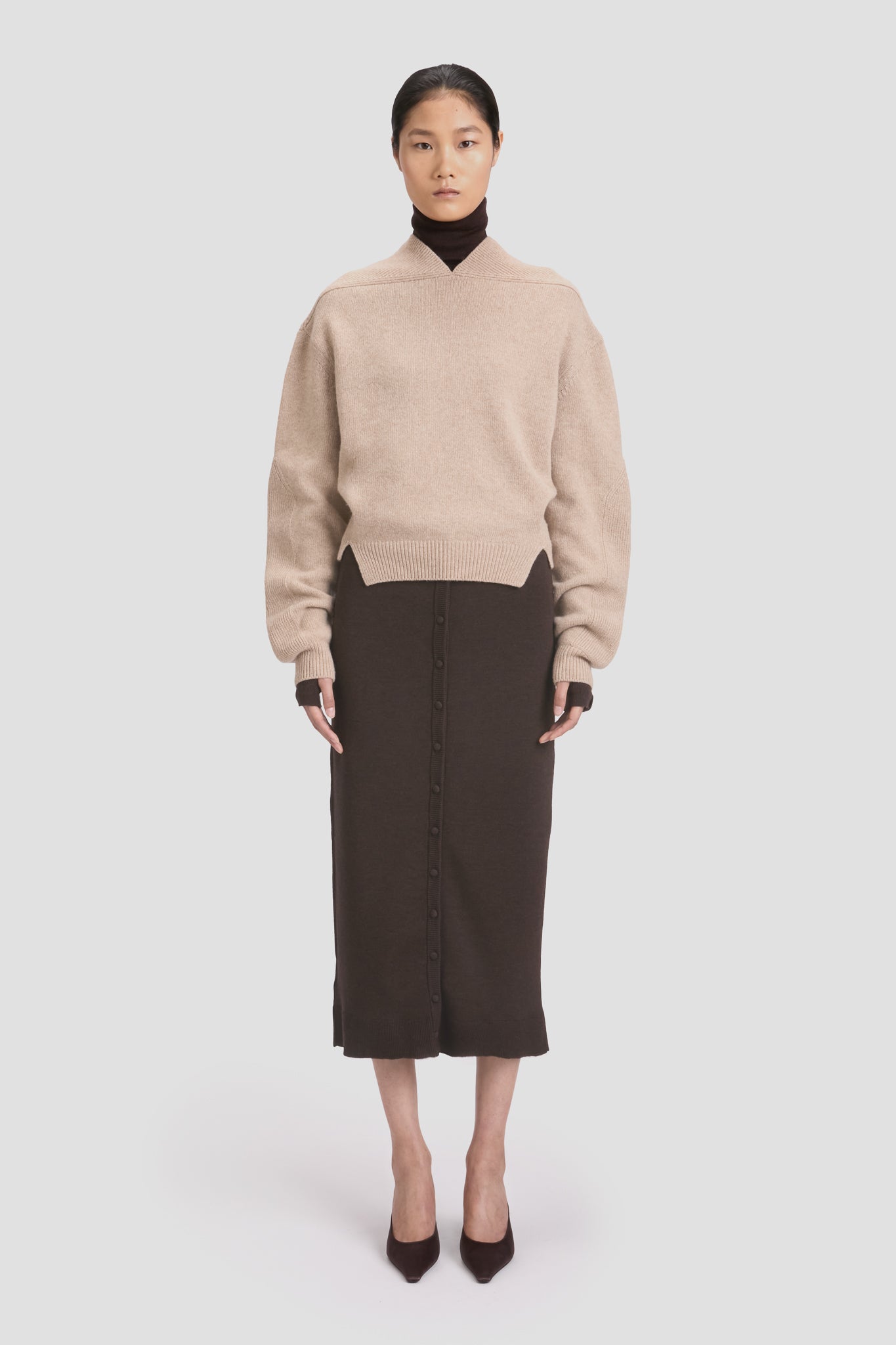 V-Neck Jumper In Sand