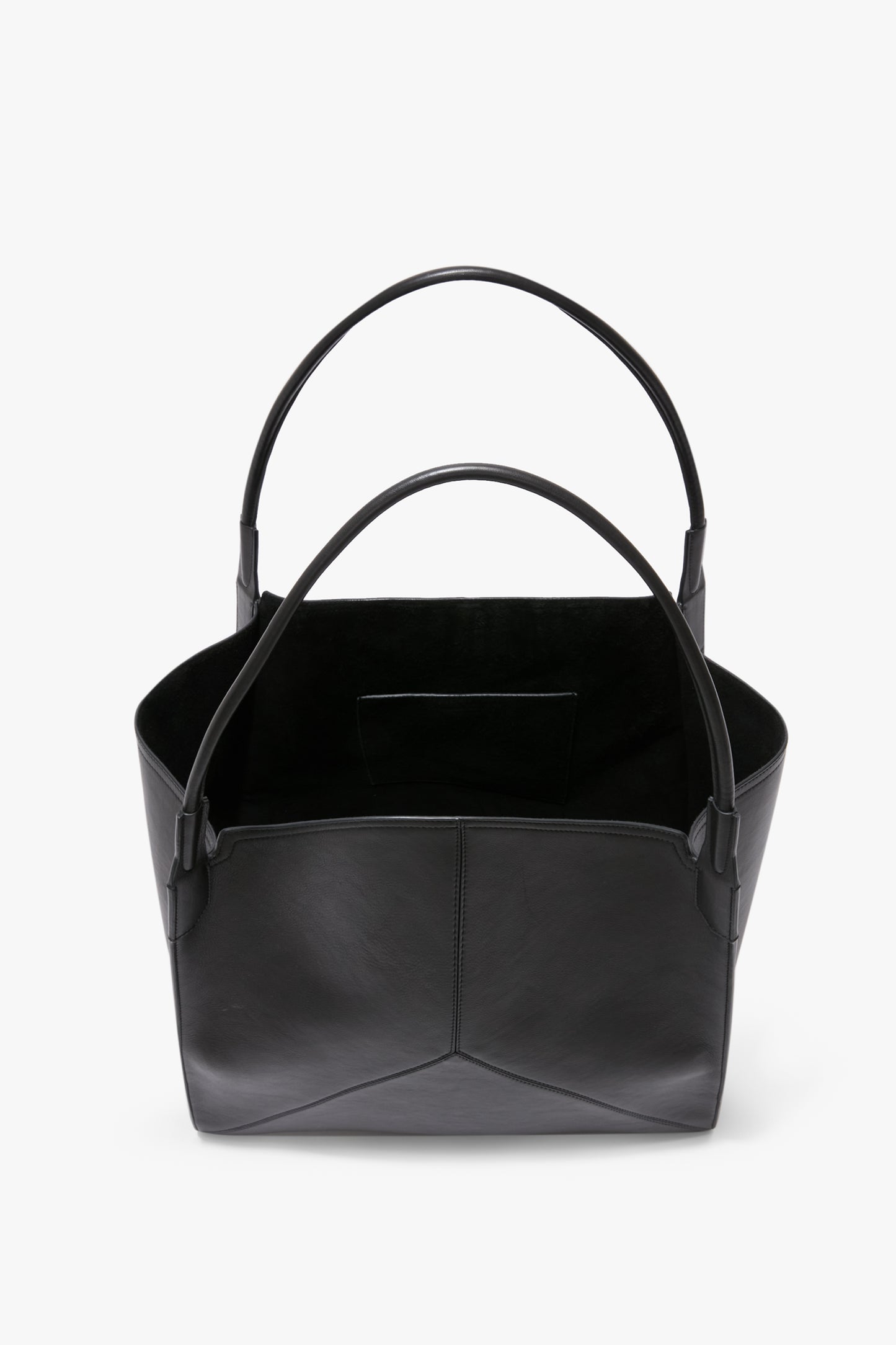 Victoria Travel Tote Bag In Black Soft Leather