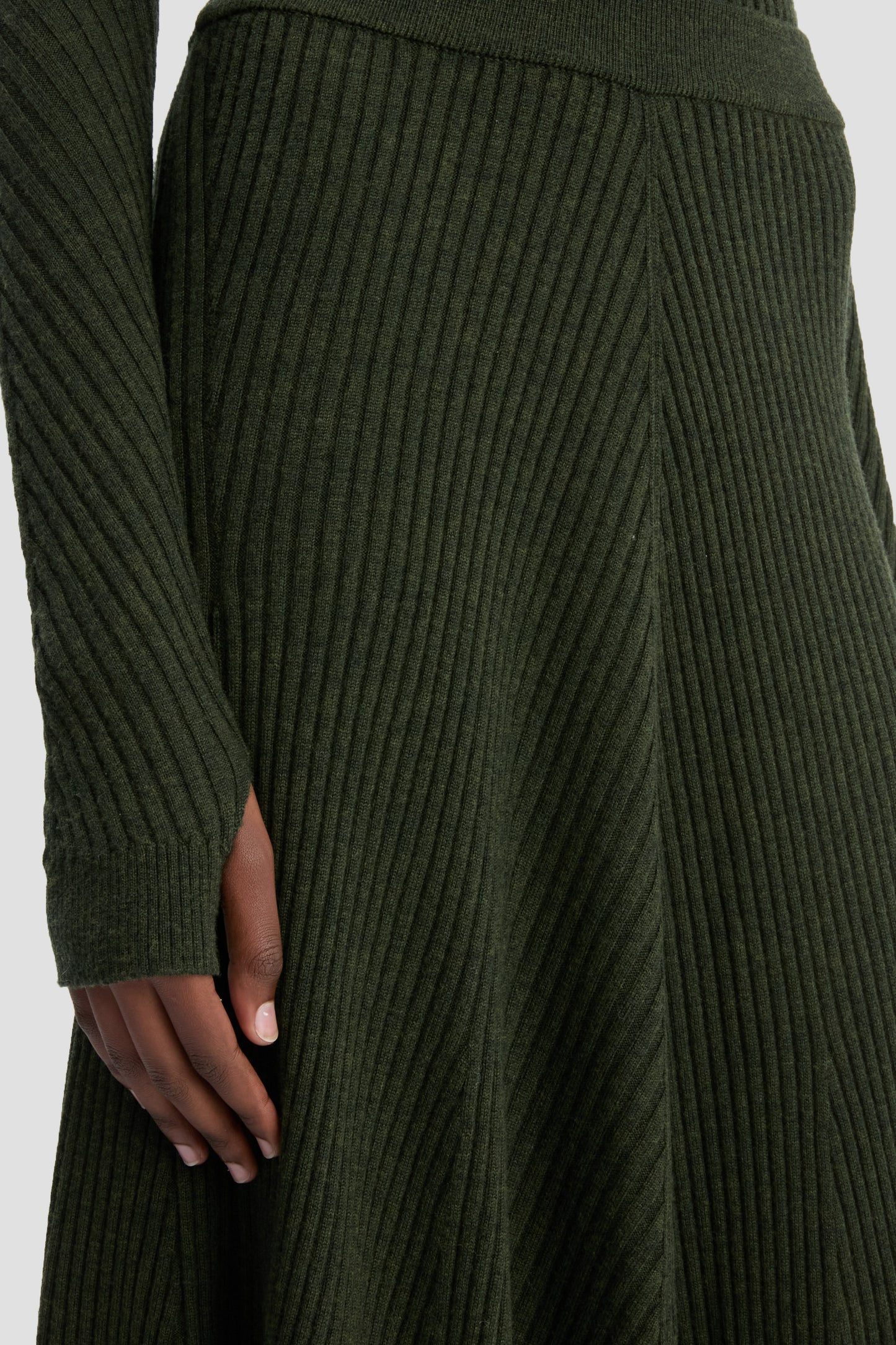 Ribbed Midi Knit Skirt In Oregano