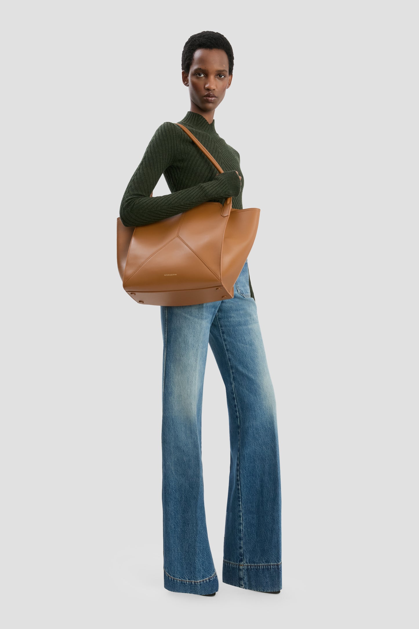 Victoria Tote Bag In Tan Soft Leather