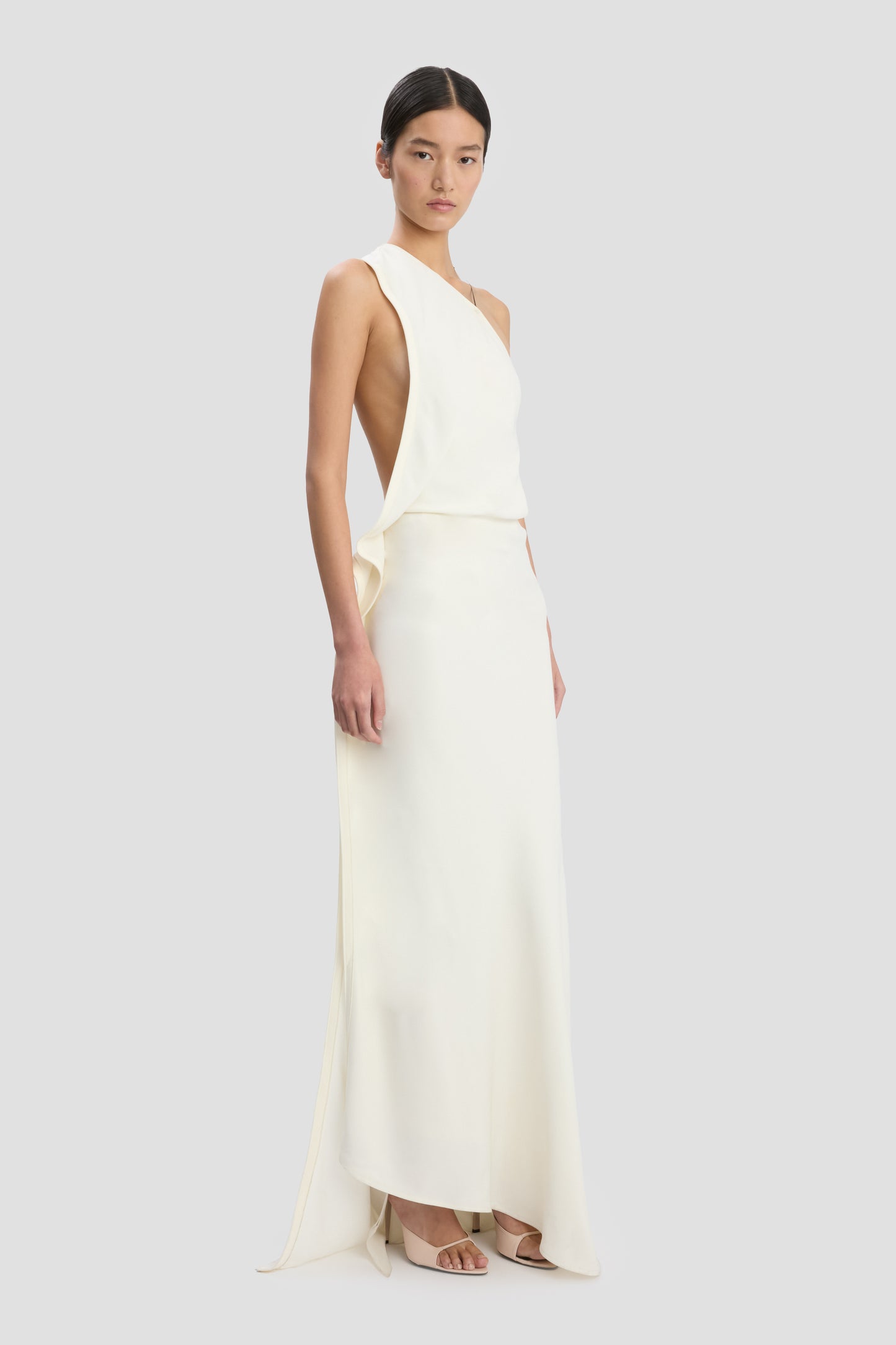 One-Shoulder Chain Detail Dress In Ivory