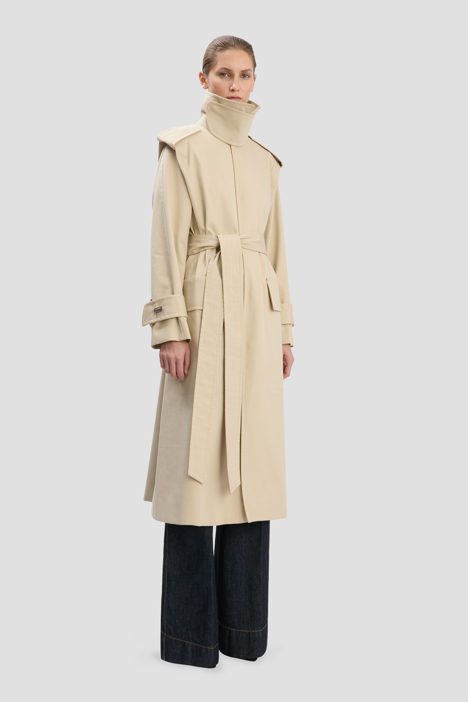 Philippa Trench Coat In Beige