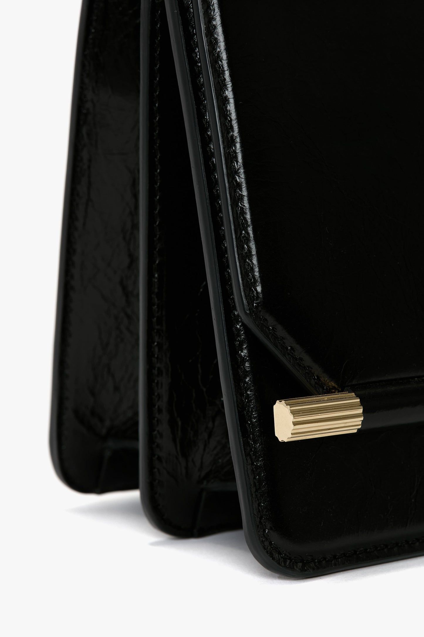 202 Crossbody Bag In Black Leather