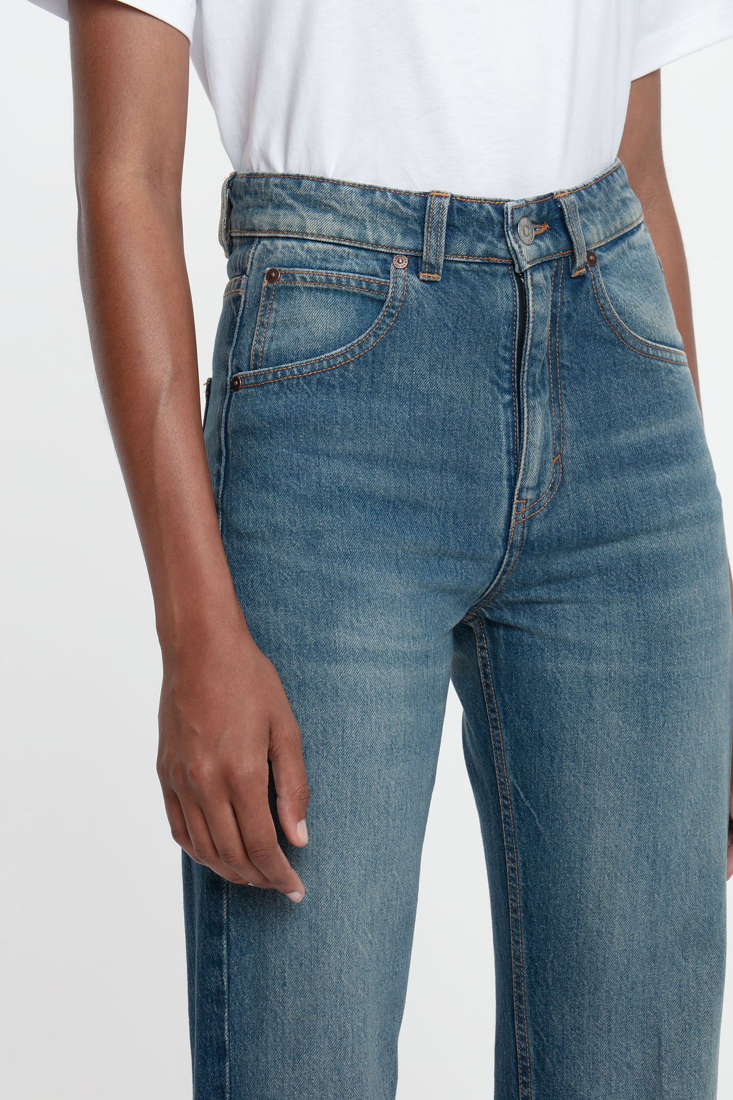 Julia Stretch Jean In Mid Blue