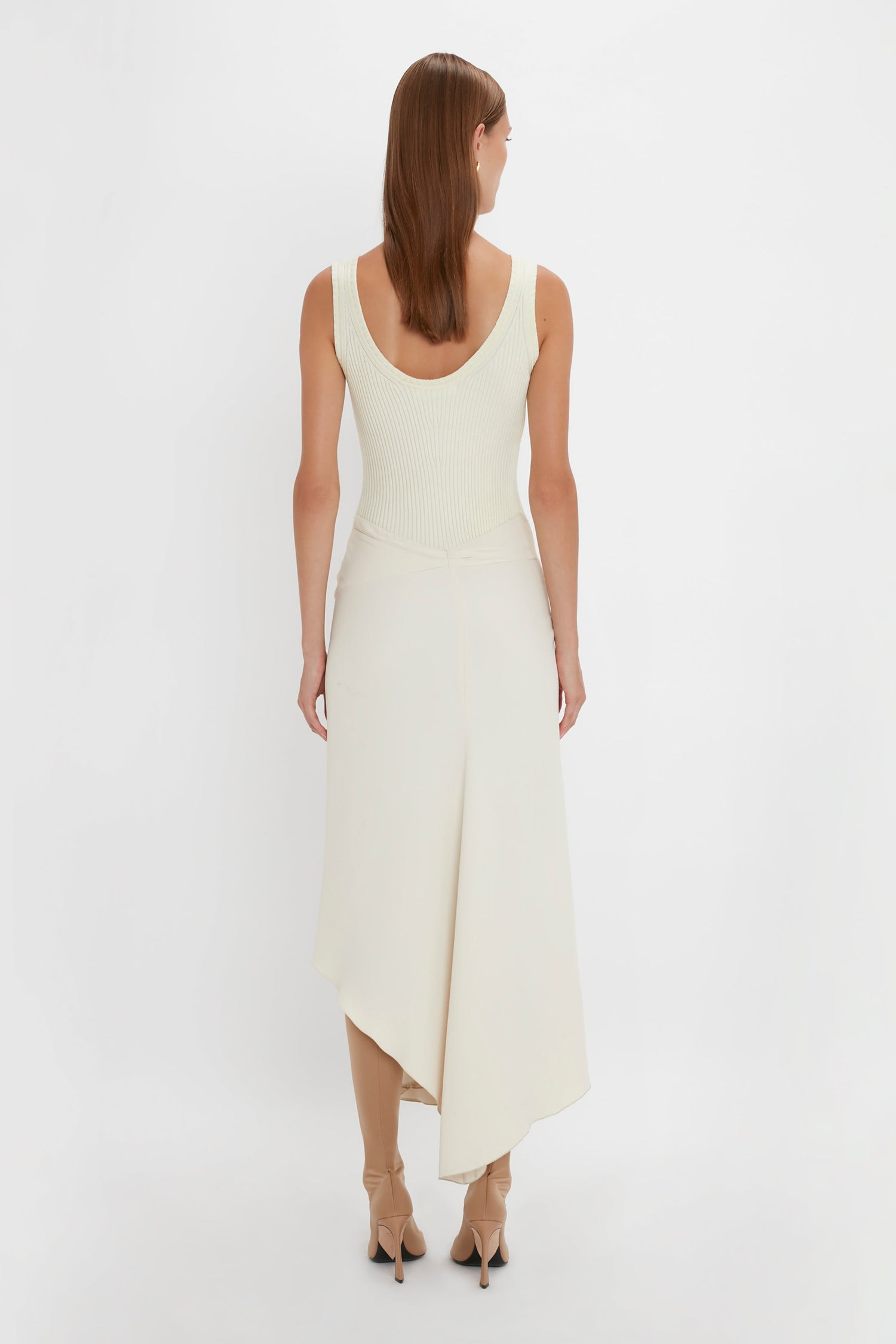 Victoria beckham 2025 cream dress