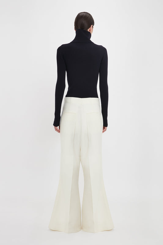 Low Rise Wide Leg Kick Trouser In Ivory