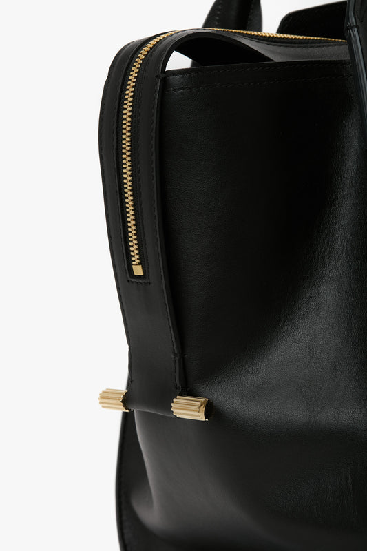 Victoria Bag In Black Grained Leather