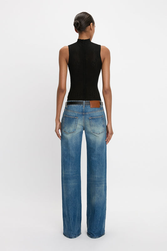 パンツ VICTORIA BECKHAM Women Straight Pants 1124DJE005212B INDIGO Relaxed Straight Leg Jean In Antique Indigo Wash – Victoria