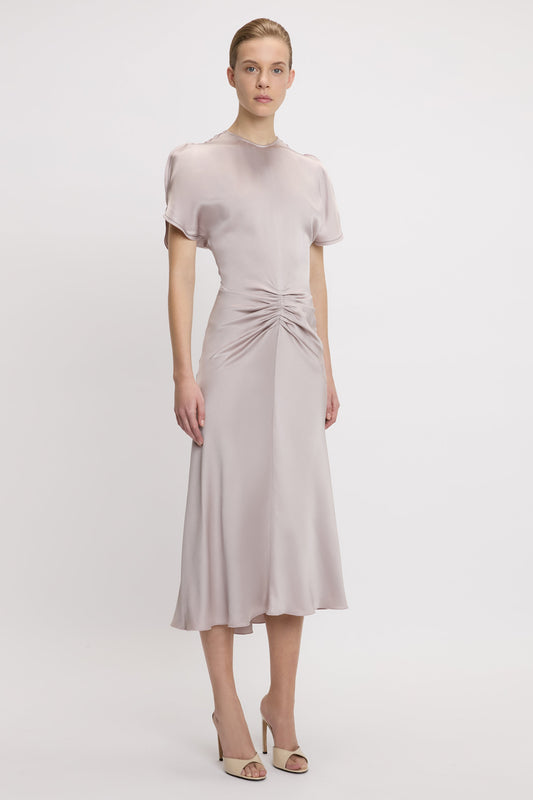 ワンピース Victoria Beckham 'Gathered Waist Midi' dress Gathered Waist Midi Dress In Soft Black Leather | Designer
