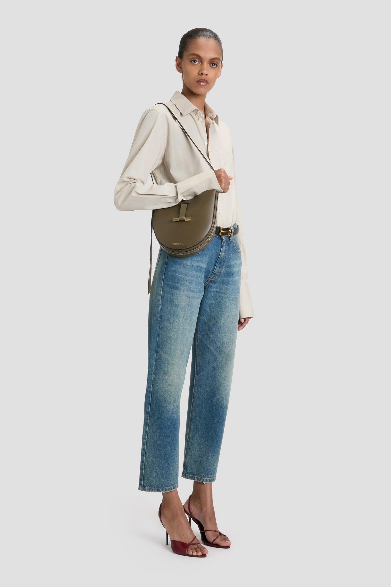Dia Crossbody Bag In Dark Khaki Smooth Leather – Victoria