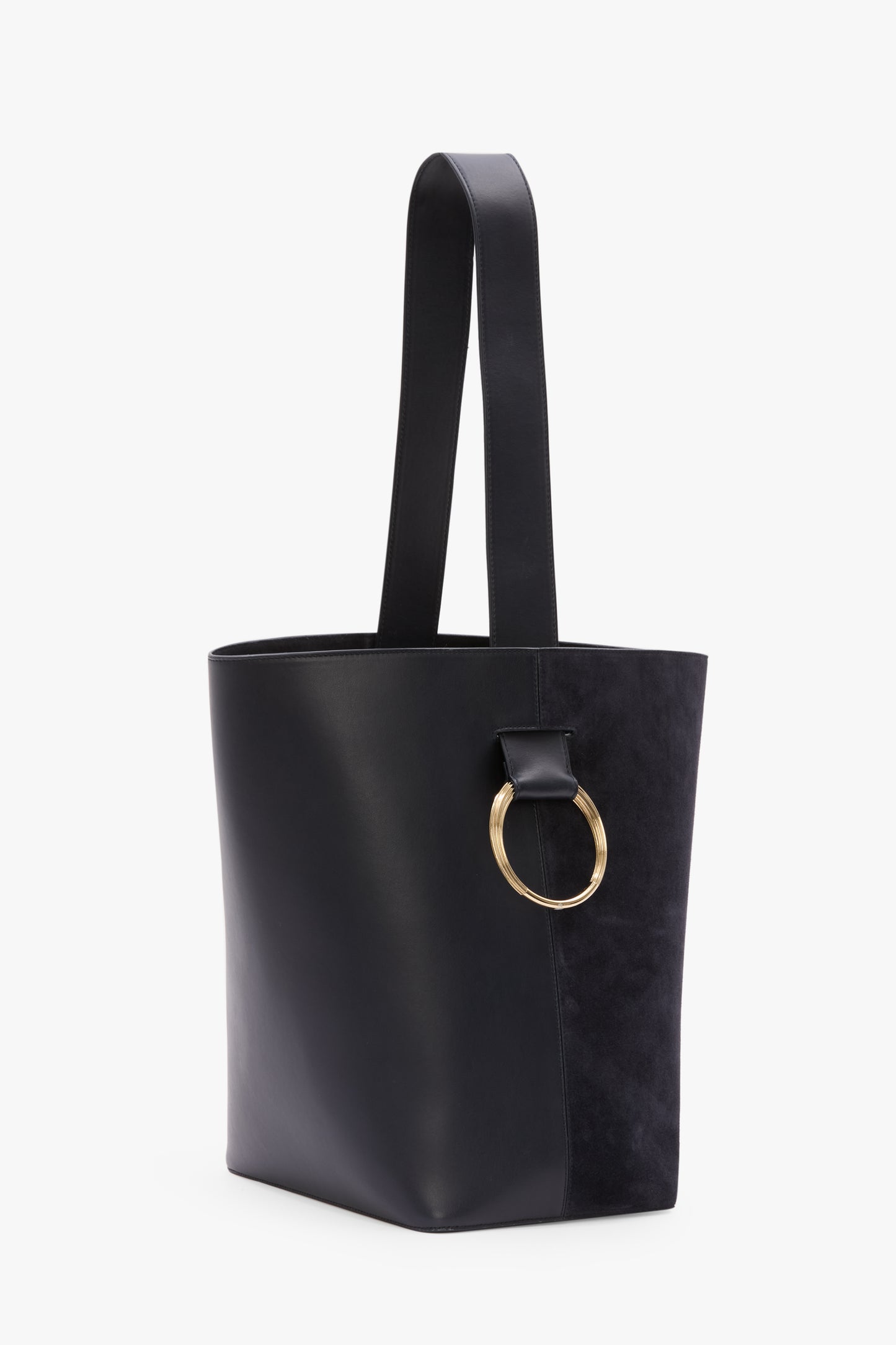 Dia Bucket Bag In Navy Leather