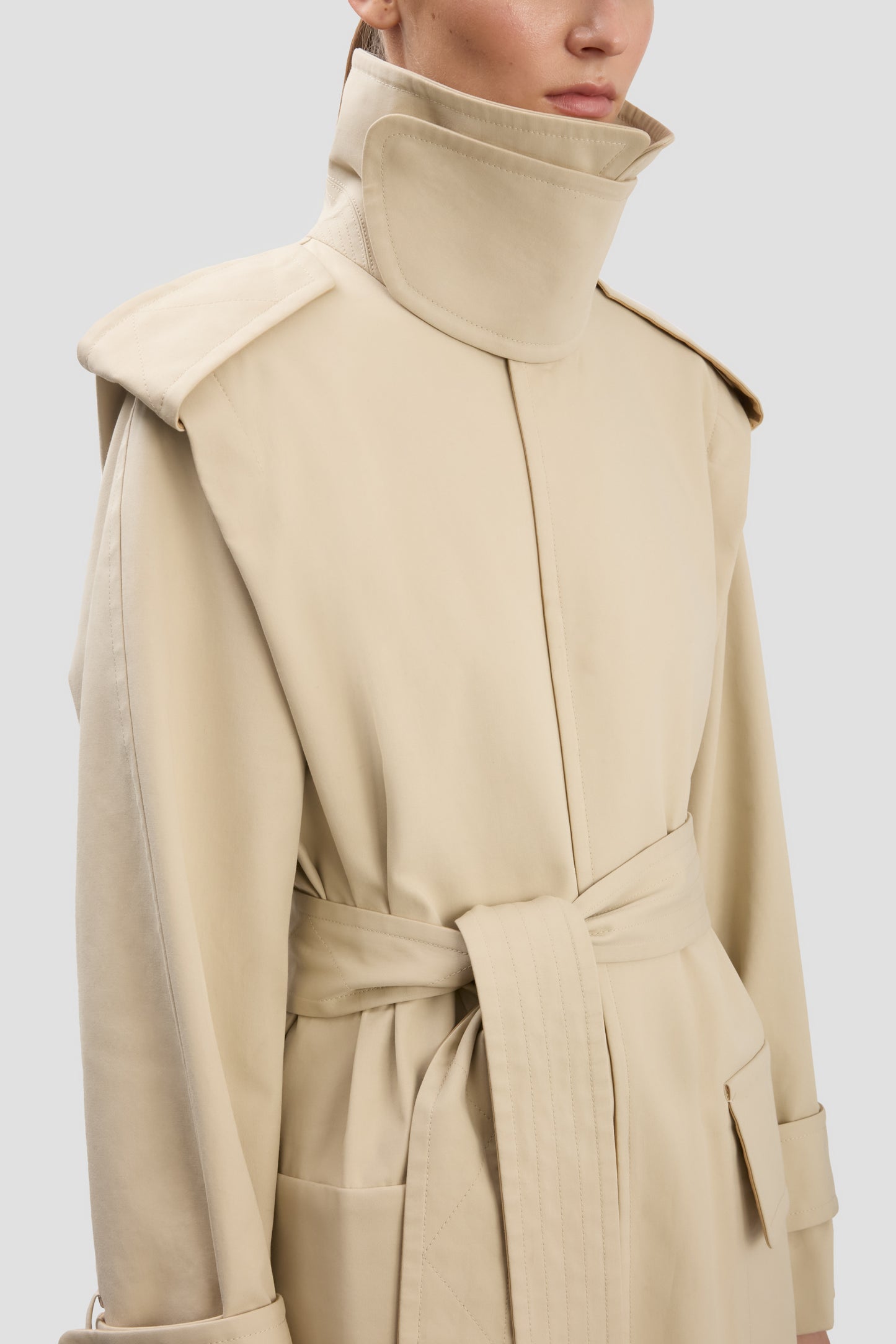 Philippa Trench Coat In Beige