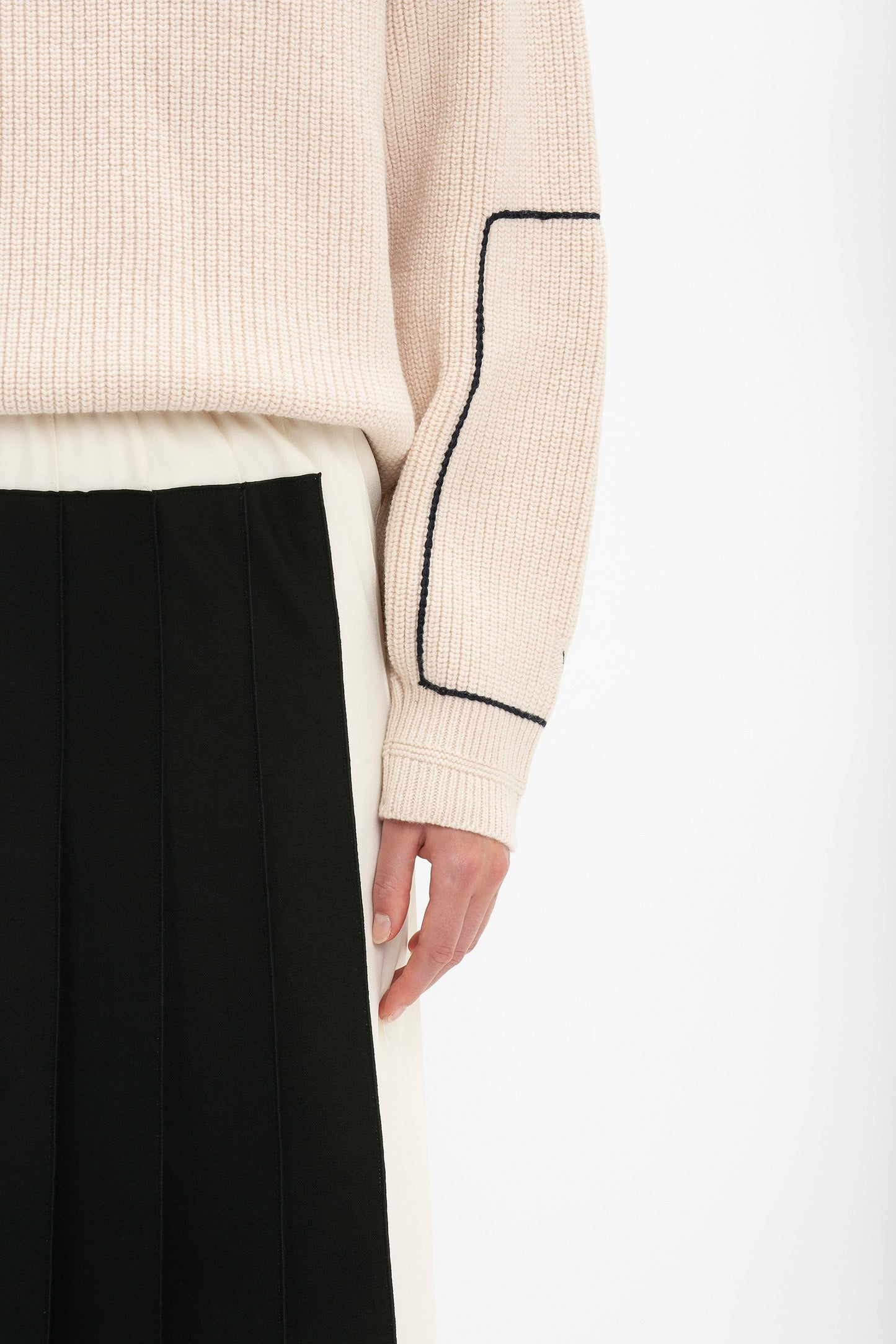 Pleated Panel Detail Skirt In Vanilla
