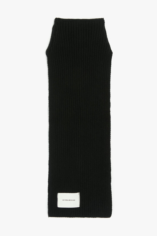 Knitted Polo Neck Scarf In Black-Red