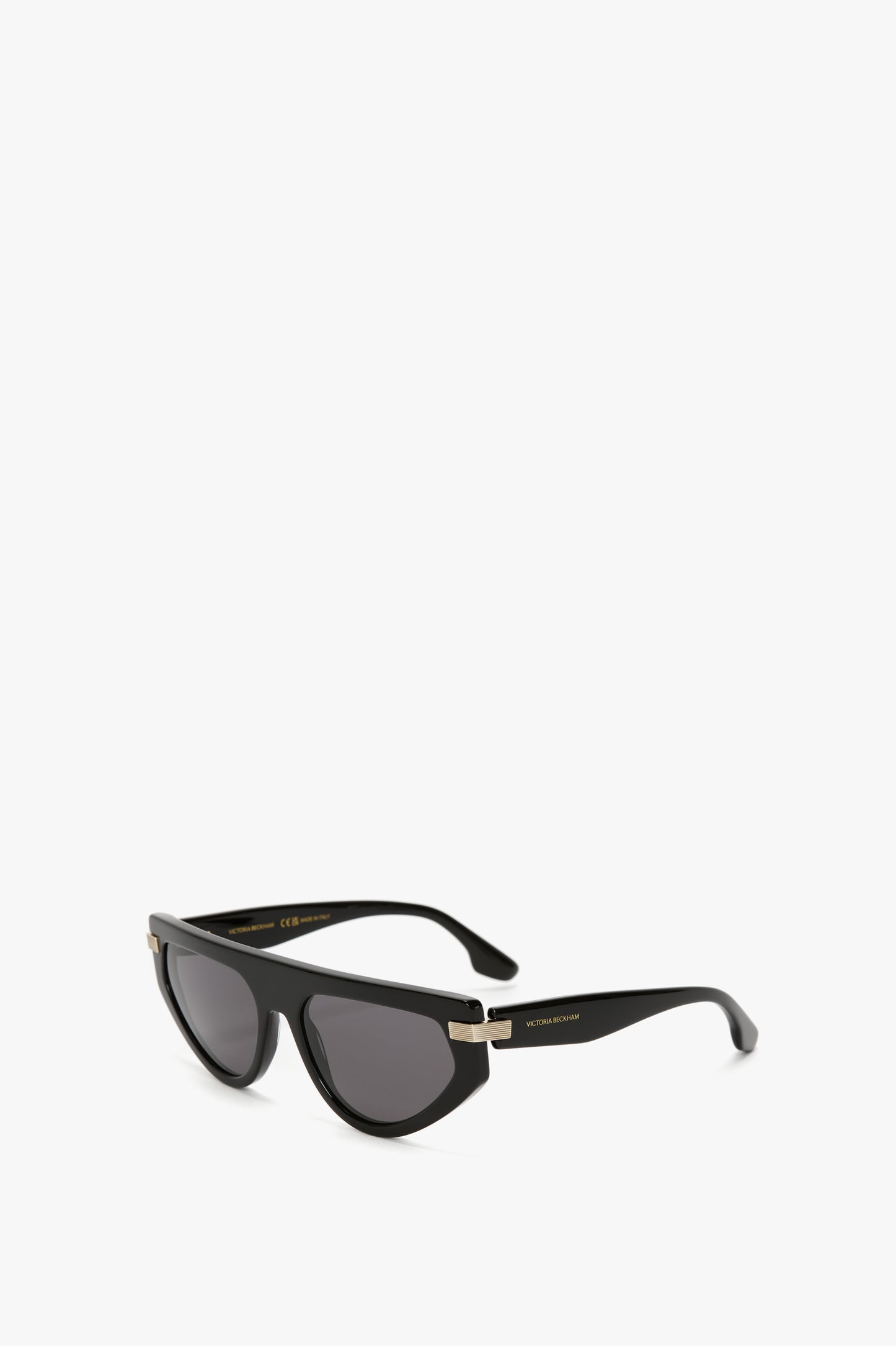 Visor Hinge-Detail Sunglasses In Black