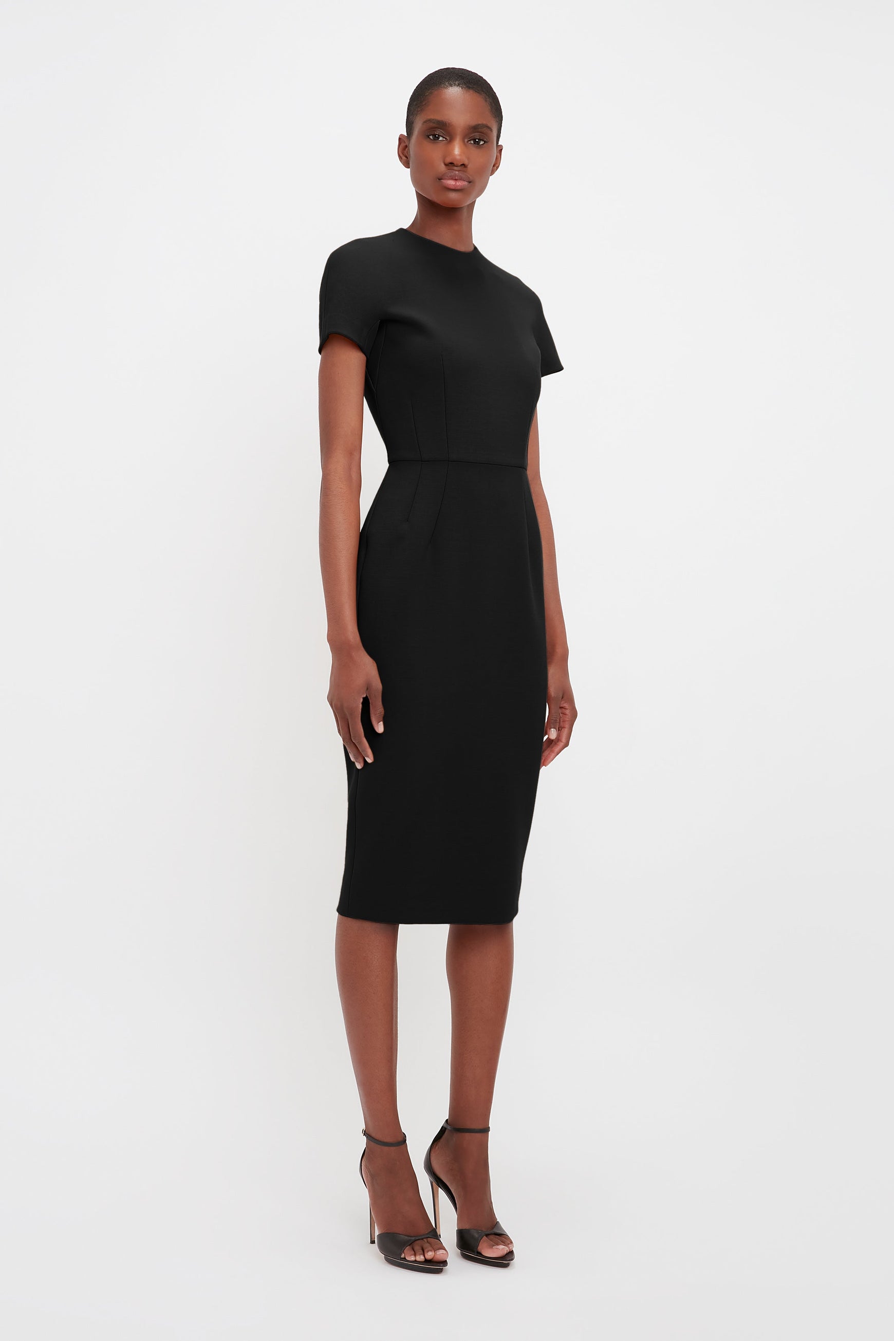 Fitted T-Shirt Dress In Black – Victoria Beckham US