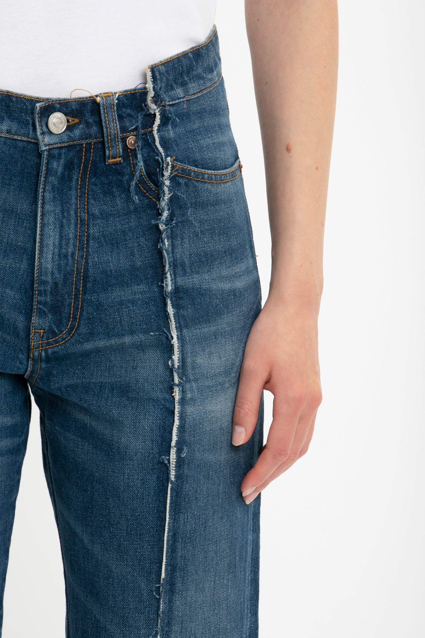 Deconstructed Slim Jean In Dark Vintage Wash