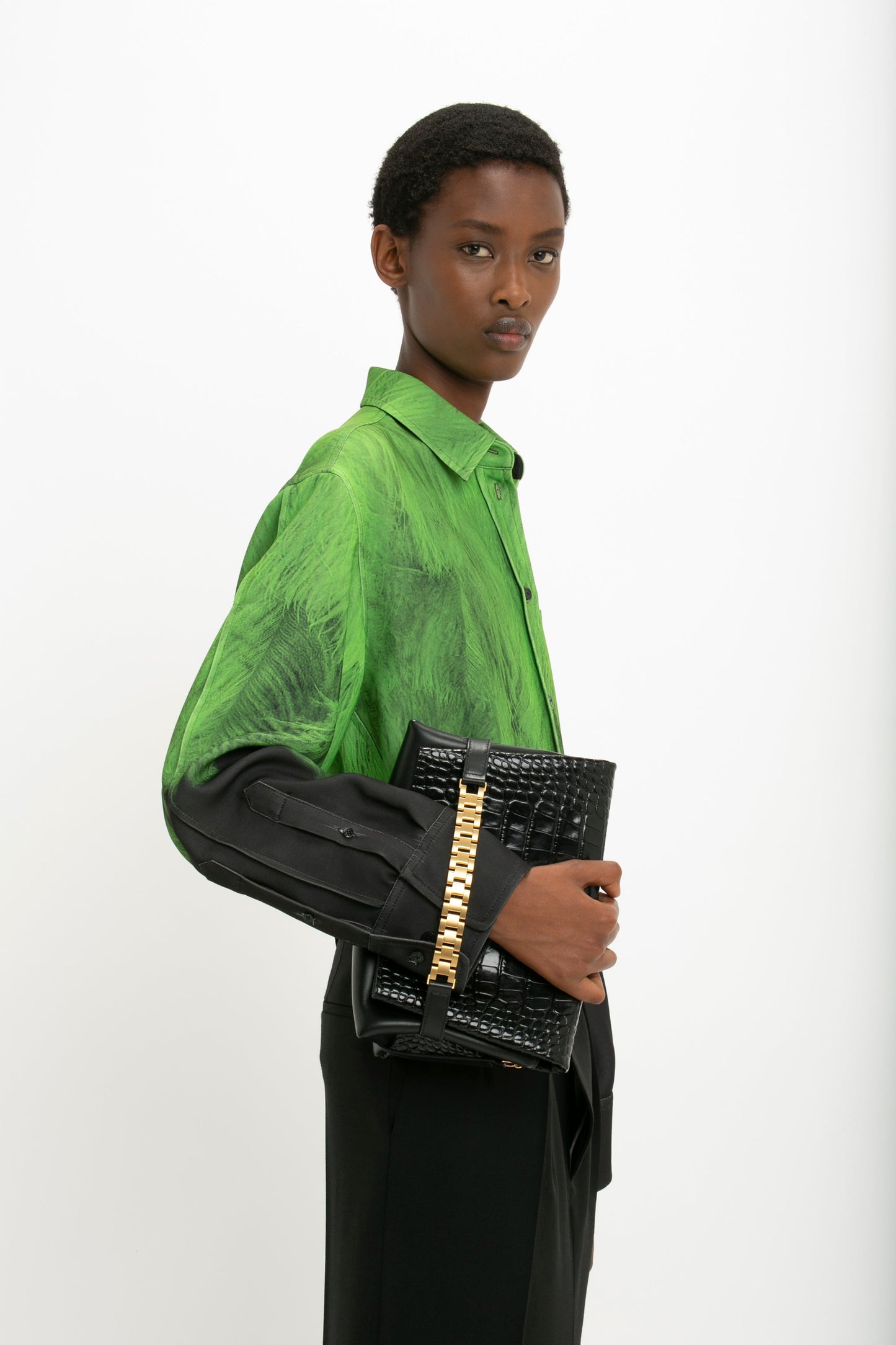 Oversized Digital Feather Print Shirt in Black-Green