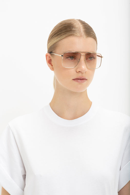V Plaque Frame Sunglasses In Black – Victoria Beckham US