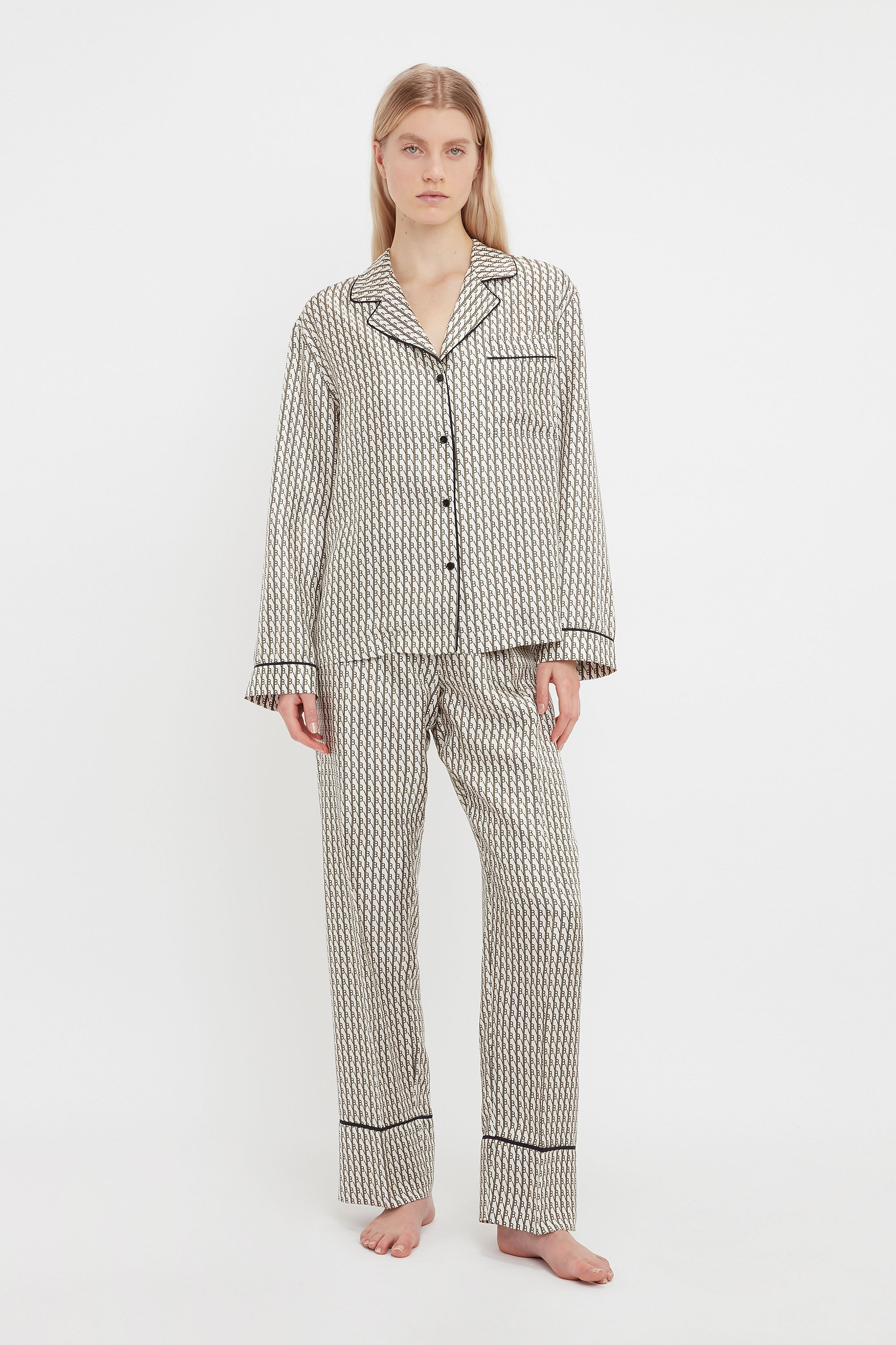 Luxury Pyjamas, Robes & Nightwear – Victoria Beckham